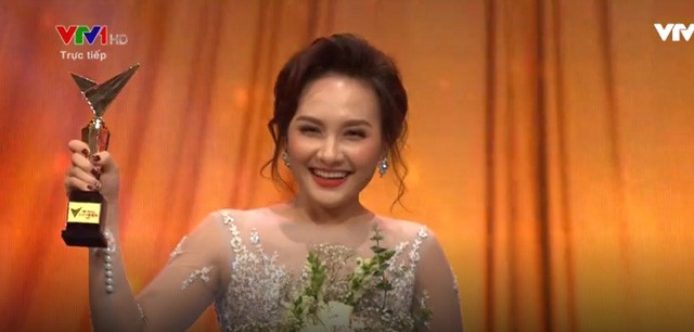 Ong trum Phan Quan, “Nguoi phan xu” thang lon giai VTV Awards 2017-Hinh-4